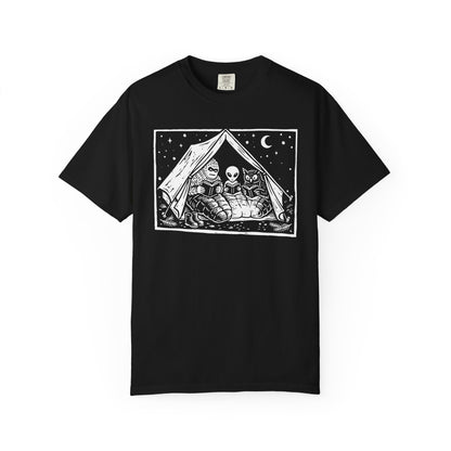 Mothman, Bigfoot and Horned Reading Comfort Colors® Shirt